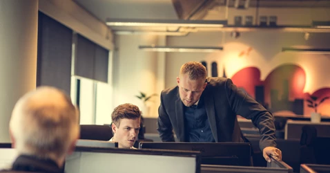 compello_kontormiljø_9432-1-cut compello_kontormiljø_9432-1-cut